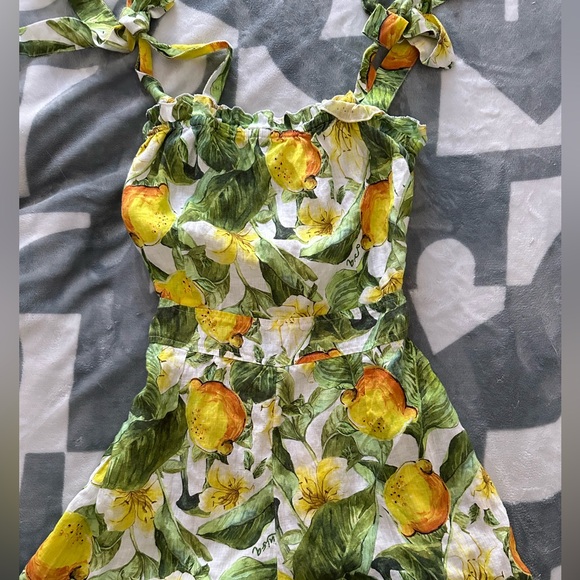 Citrus Lemon Romper Size Small - Picture 2 of 5